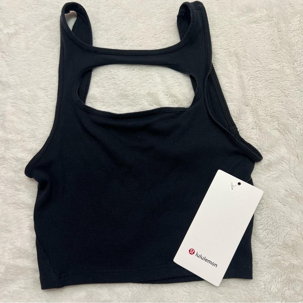 Lululemon Black LA Front Cutout Crop Tank